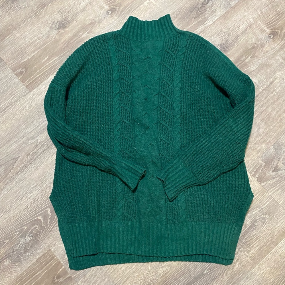 Women's Cable Knit Mock Neck Sweater - Green